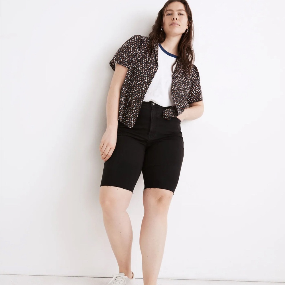 Madewell Roadtripper Biker Shorts- size 33